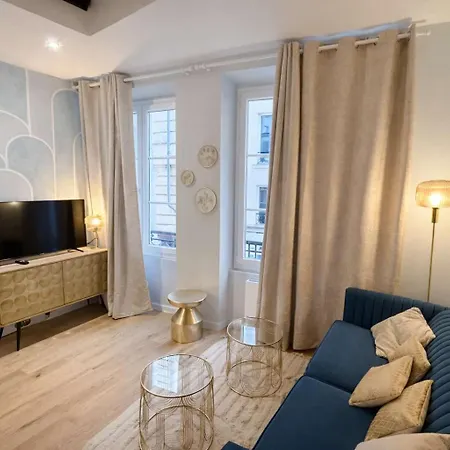 5 Metro Saint-michel Apartamento